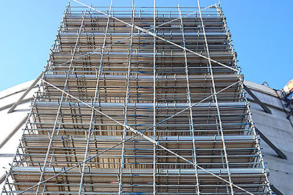 株式会社信建架設の架設足場工事